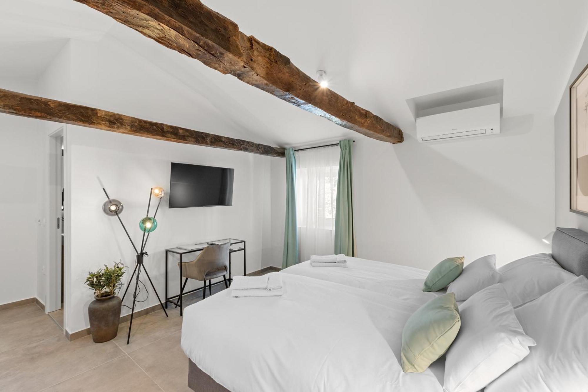 Konoba Most Rooms Buzet Buitenkant foto